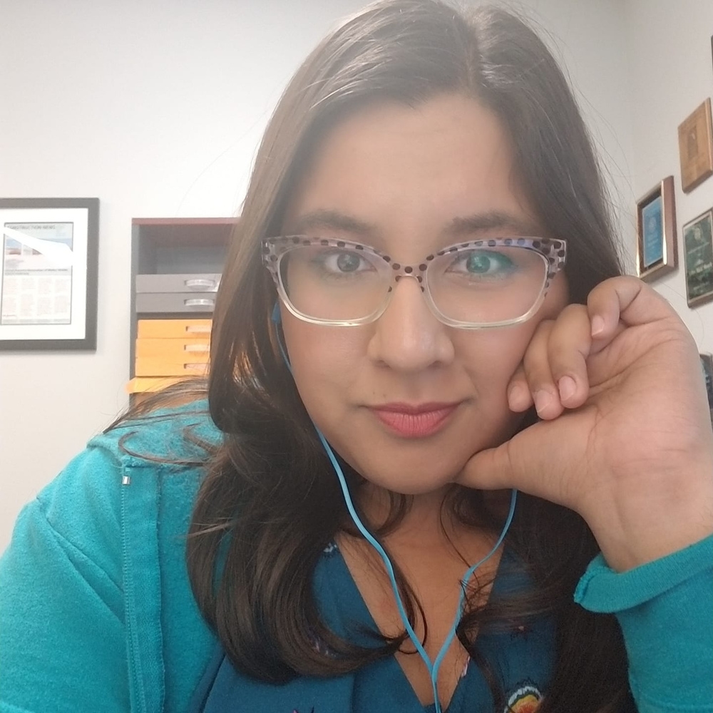 Meet your Posher, Mehek